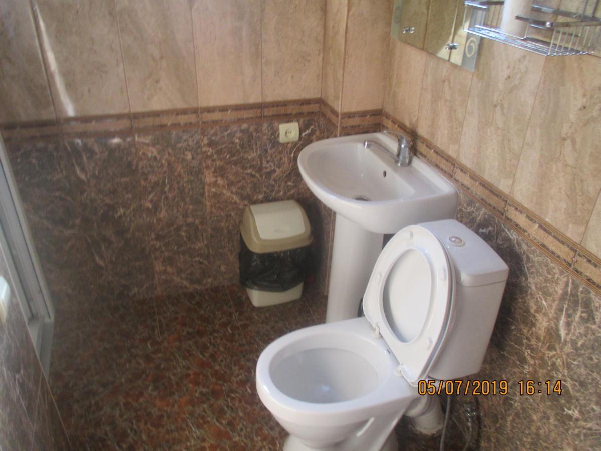 Guest House У Маргариты Gagra Exteriör bild